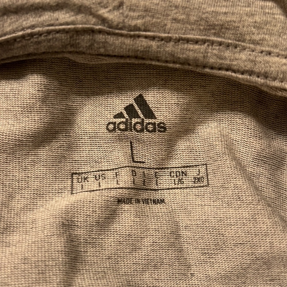 ❤️Like new! Adidas long sleeve hooded Tee Lg - Picture 4 of 5